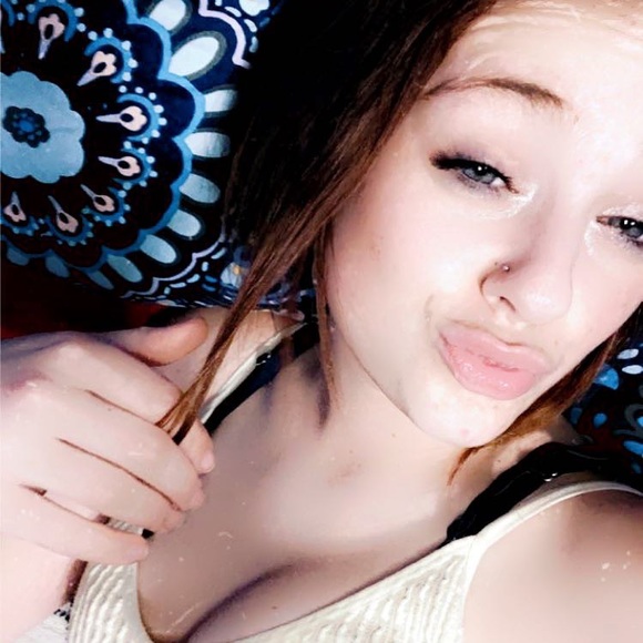 Meet your Posher, Kate - Picture 1 of 1